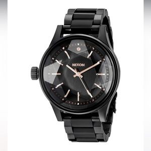Nixon Women's Lefty Watch - Women's Facet 38 Black Steel Bracelet | A409957